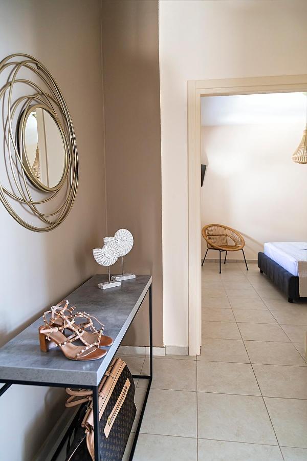 Lotos - Luxury Apartments กูนูปิเดียนา ภายนอก รูปภาพ